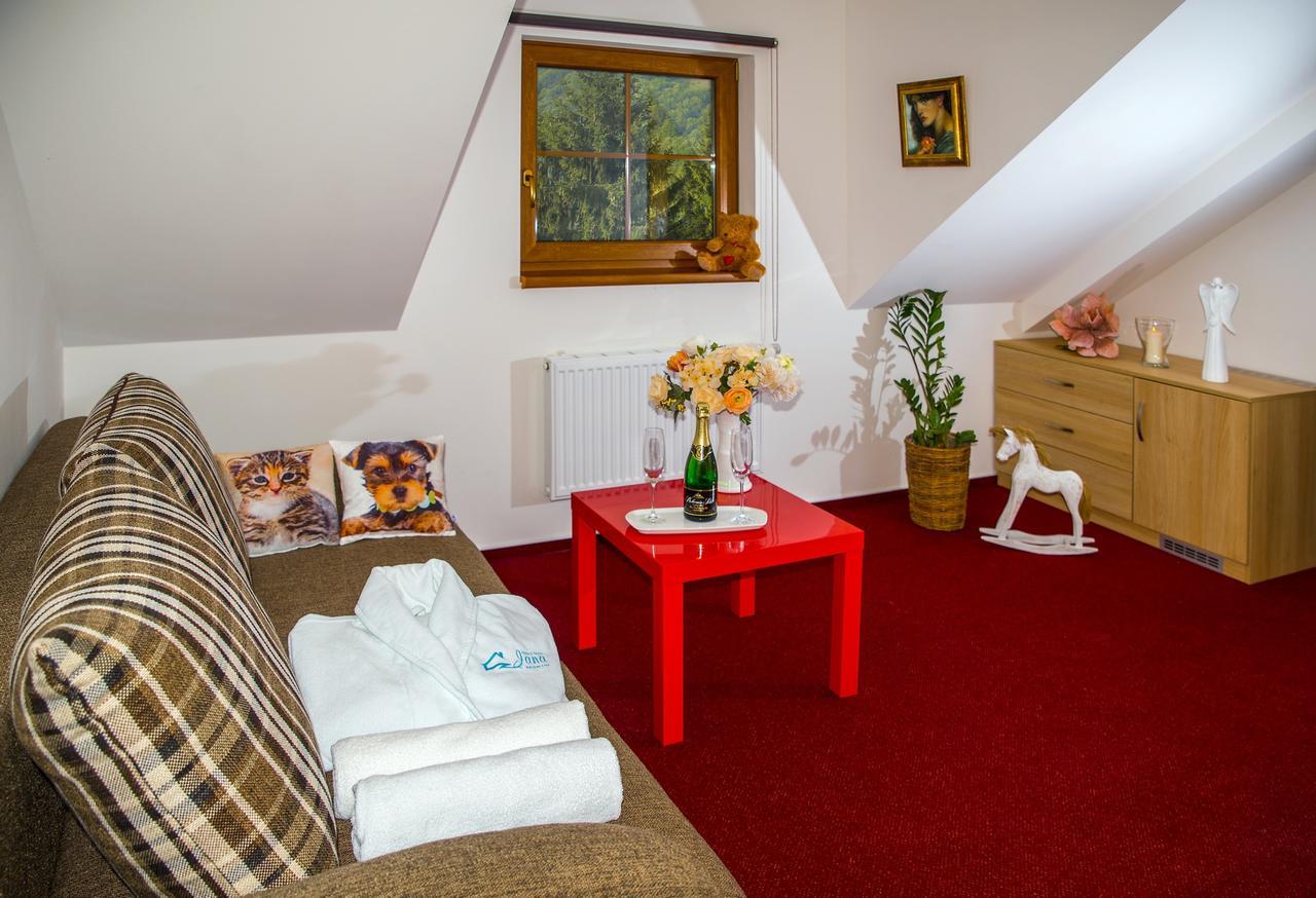 Wellness Hotel Chata Jana Lopeník Exteriör bild